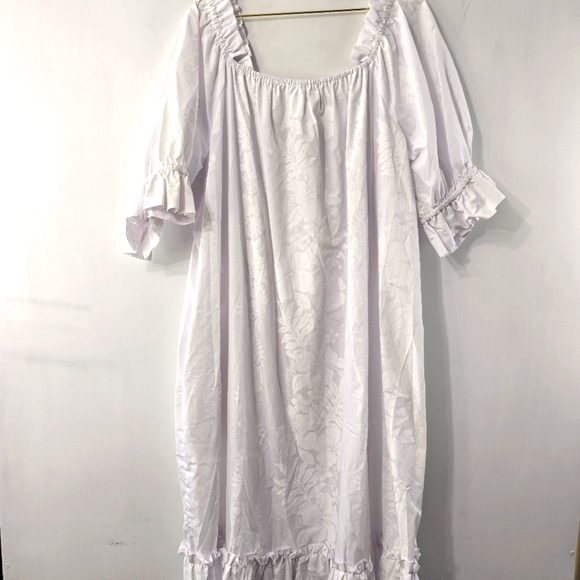 Hilo Hattie The Hawaiian Original Muumuu Mumu Destination Wedding Floral Dress - Picture 1 of 12